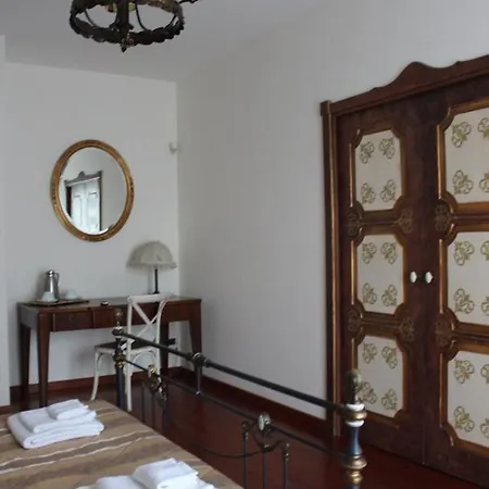 Ro Luxury Bed & Breakfast 3*